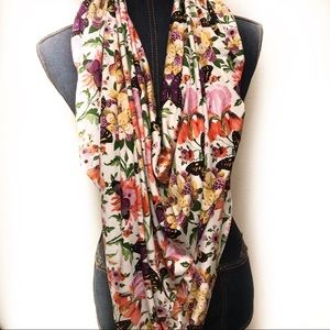 Butterfly Effect Nursing Cover